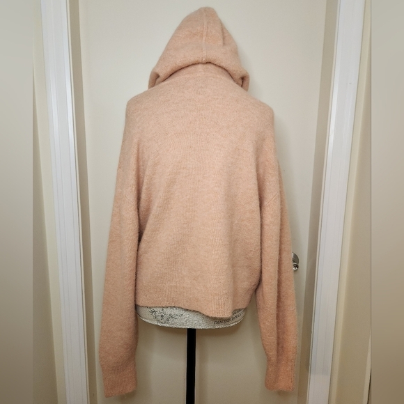 Little Moon Pink Knit Hoodie - Picture 4 of 9